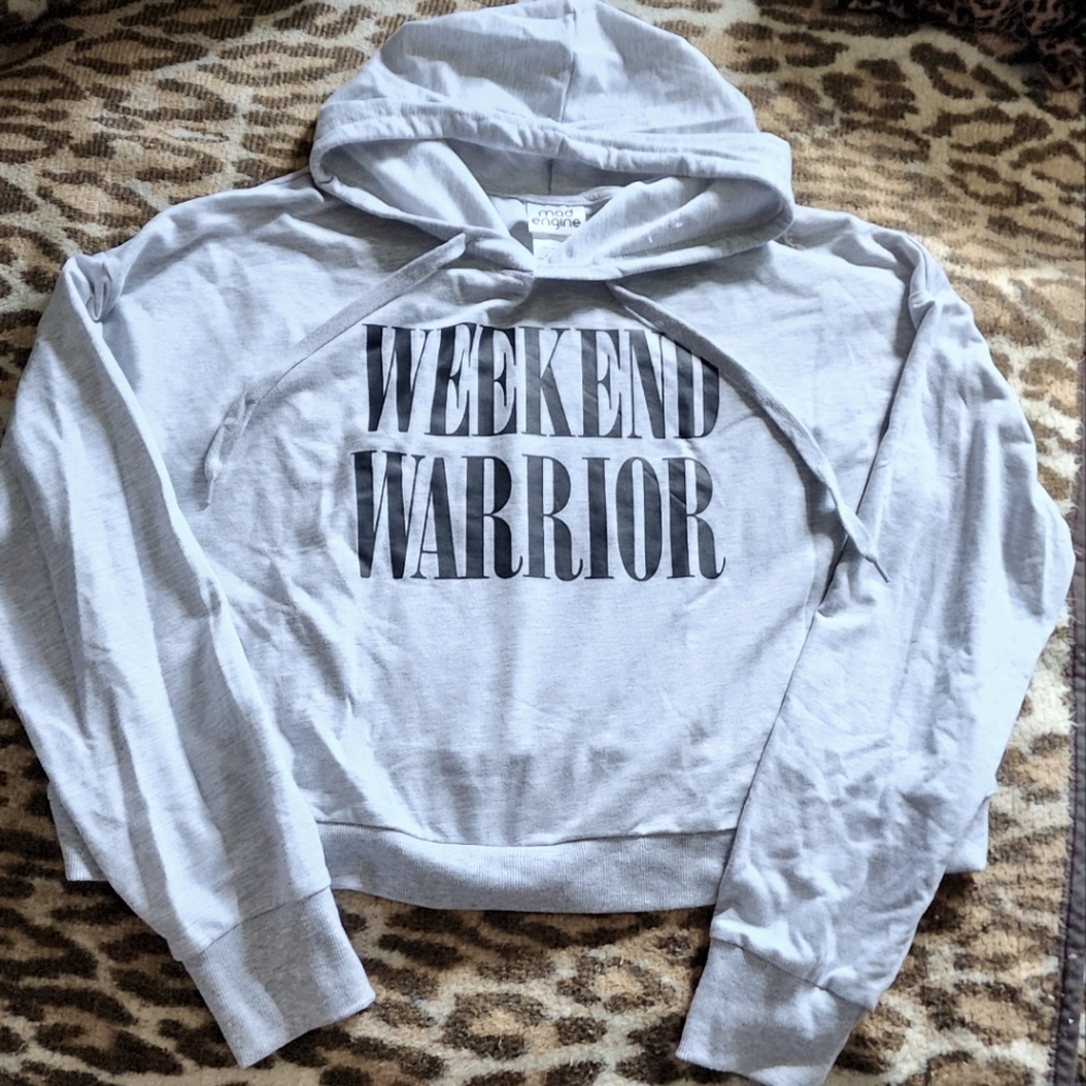 NEW Without Tags Grey Cropped Weekend Warrior Women's Sweatshirt 2X